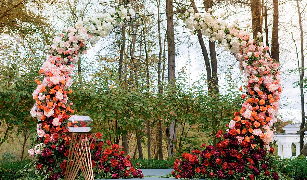 Flowers for weddings in Nepal